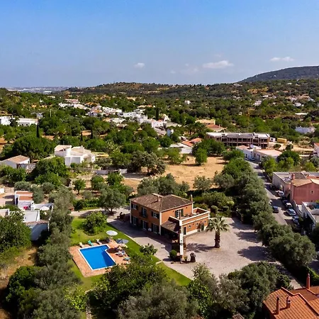 Quinta Figueiras - - Faro *